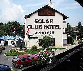 Solar Club Apartman Шопрон Екстериор снимка